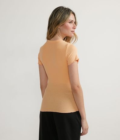 Blusa Básica en Ribana con Volados en la Barra 2