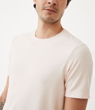 Remera Slim en Algodón con Textura Acanalada 6