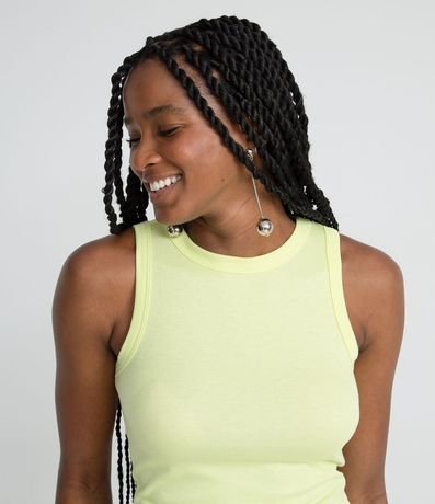 Blusa Cropped sin Manga en Ribana con Cuello Redondo 3
