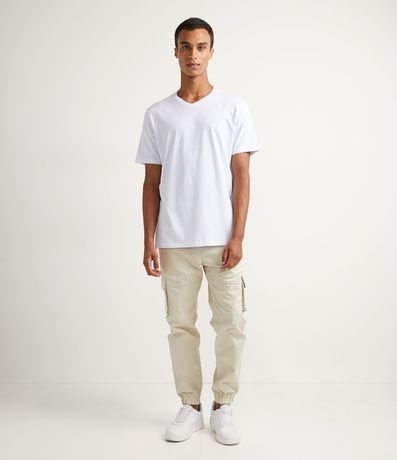 Remera Básica con Cuello V 4