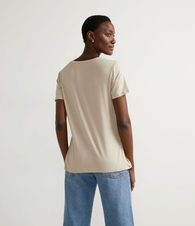 Blusa Básica en Viscosa con Escote V 2