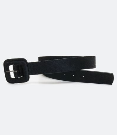 Cinturón en Cuero con Hebilla Forrada y Textura de Pelo 1