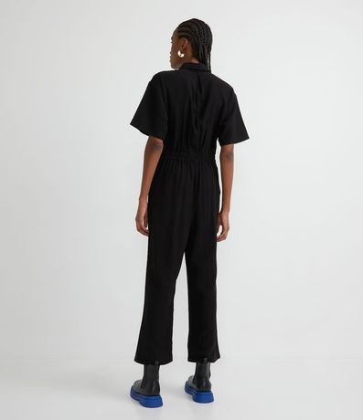 Mono en Viscosa con Abertura Frontal y Manga Corta 2