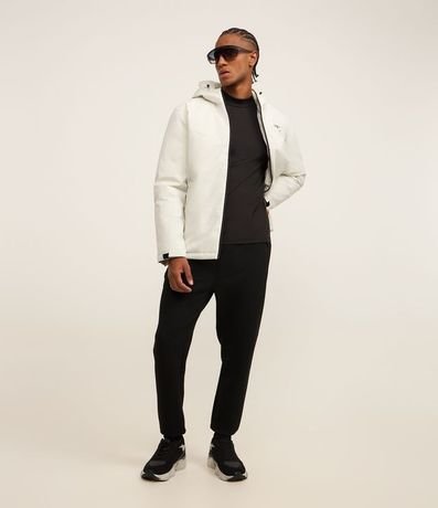 Remera Deportiva Térmica con Cuelo Alto y Manga Larga 2