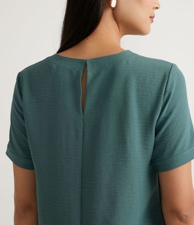 Blusa con Aberturas y Detalles de Pespuntes 4