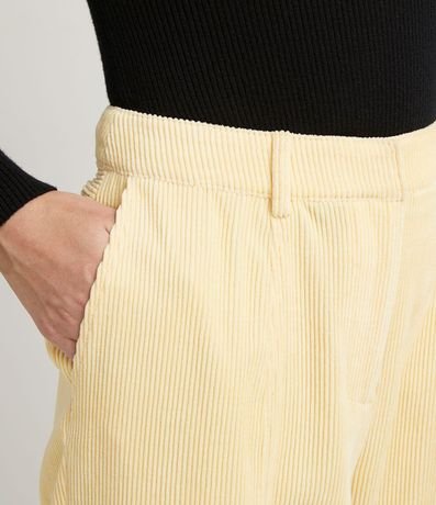 Pantalón Baggy en Terciopelo con Detalles en Recortes 4