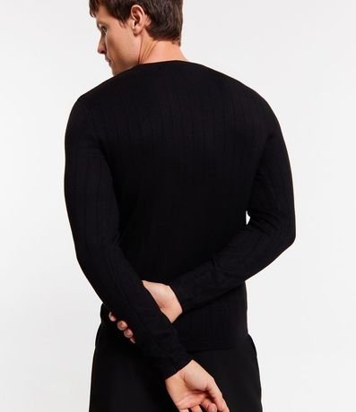 Suéter en Viscosa con Textura en Rayas Verticales 4