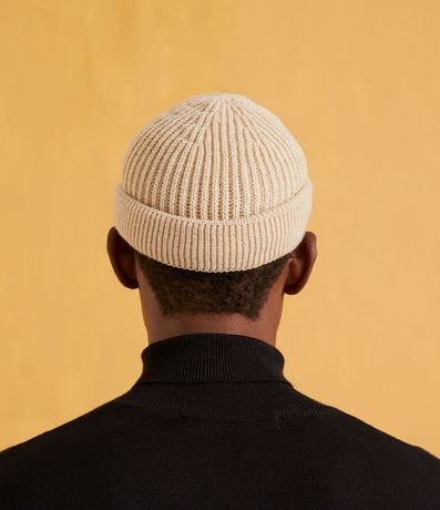 Gorro Leñador en Lana Acrílica con Dobra y Sin Costura 4
