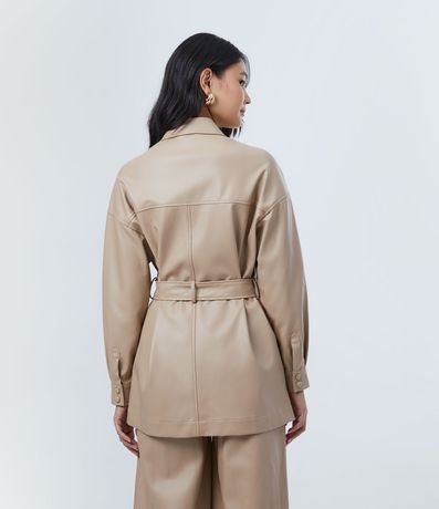 Campera con Bolsillos Delanteros y Cinturón 4