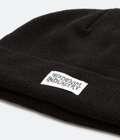 Gorro Básico con Etiqueta Frontal 3