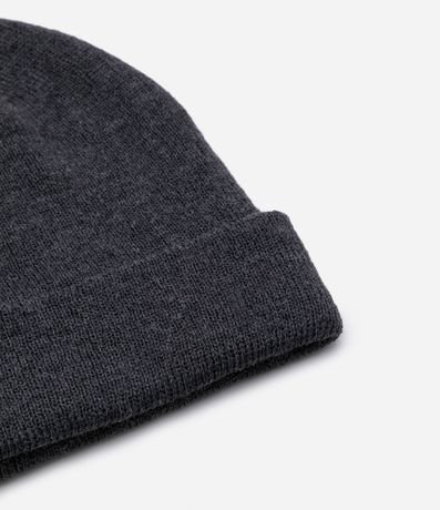 Gorro Básico con Etiqueta Frontal 6