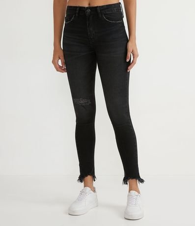Pantalón Skinny Jeans con Desgastes y Barra Deshilachada 1