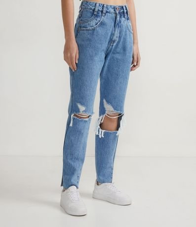 Pantalón Mom en Jeans con Gastados y Doble Bolsillo 1