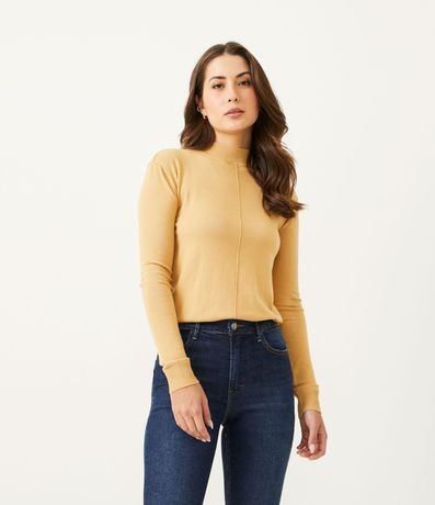 Suetér en Viscosa Cuello Alto con Frizo en Frente