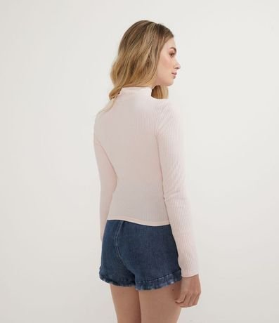 Blusa Cropped en Viscosa Texturizada con Cuello Largo 2