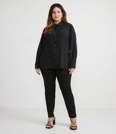 Camisa en Crepé con Botones Dorados Curve & Plus Size 5