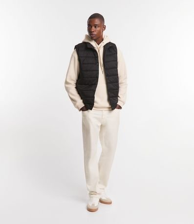Buzo Cerrado en Fleece con Capucha y Bolsillo Canguro 3