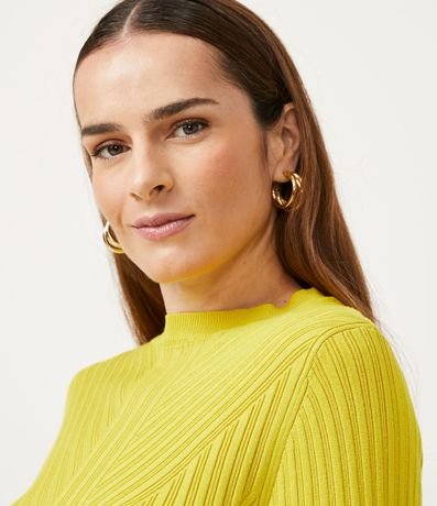 Blusa de Punto con Cuello V y Texturizada 4