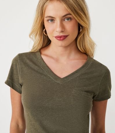 Blusa Básica en Algodón con Pequeño Bolsillo Frontal 4