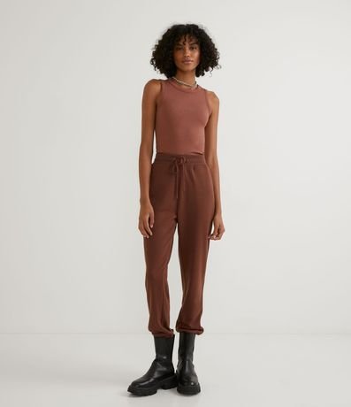 Blusa Cropped sin Manga en Ribana con Cuello Redondo 6