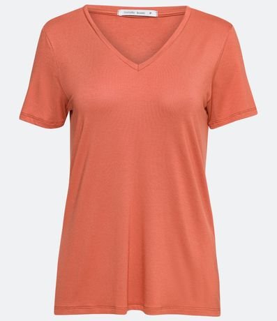 Blusa Básica en Viscosa con Escote V 6
