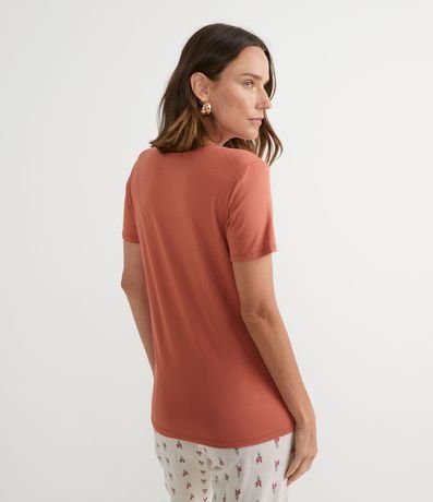 Blusa Básica en Viscosa con Escote V 2