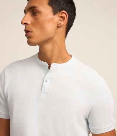 Camisa Polo Slim en Piquet Texturizado con Cuello Polo 3