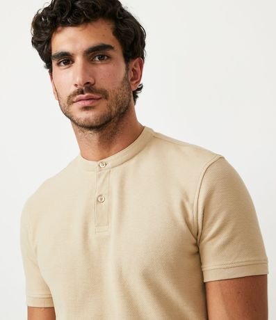 Camisa Polo Slim en Piquet Texturizado con Cuello Polo 4