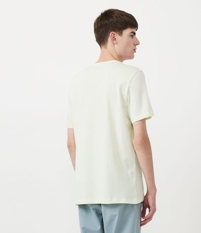 Remera Slim Básica en Algodón Peruano con Cuello Redondo 2