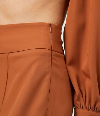 Pantalón Pantalona en Crepé con Friso Delantero 4