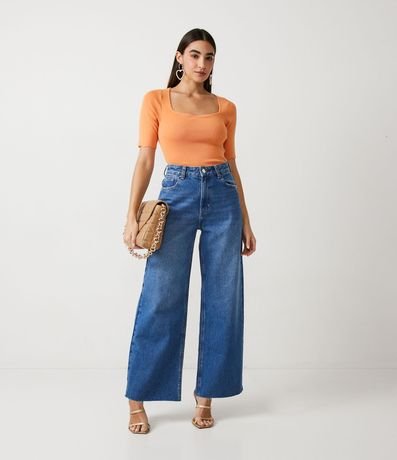 Blusa de Punto con Escote Cuadrado y Volados en la Barra 2