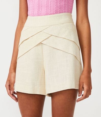 Short en Viscolino con Detalles en Pliegues 2