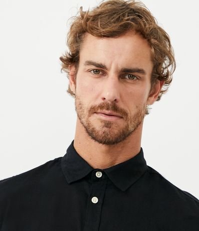 Camisa Comfort Básica en Lino Manga Larga 4