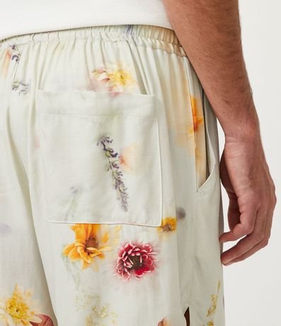 Bermuda Boardshort en Viscosa Estampada Floral 6