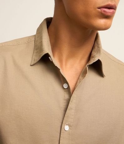 Camisa Comfort Básica en Lino Manga Larga 4
