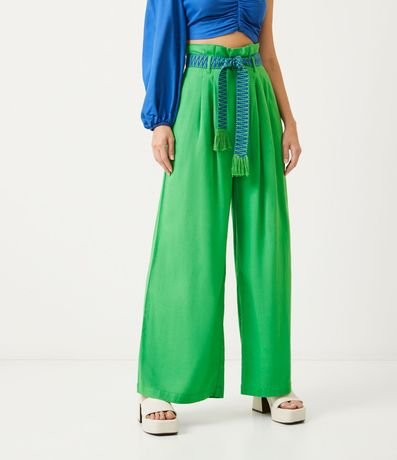 Pantalón en Lino con Pliegues y Cinturón Bordado 2