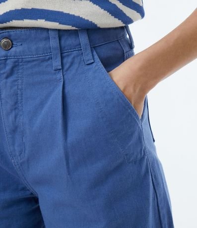 Pantalón Wide Leg en Sarga con Cintura Alta y Pliegues Delanteros 4