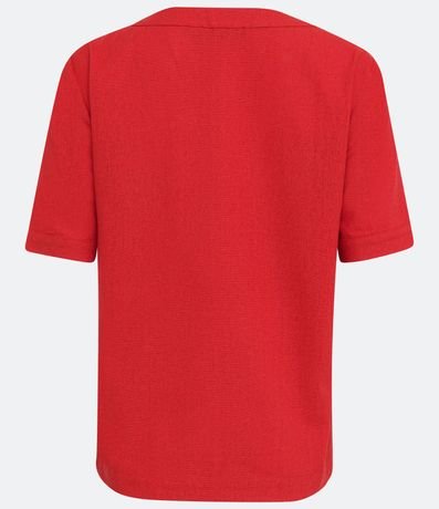 Blusa en Lino con Escote V y Detalle en Botón 6