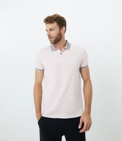 Polo Slim en Algodón con Botones y Detalles Contrastantes 2