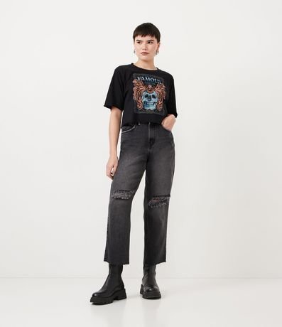 Pantalón Recto en Jeans con Cintura Alta y Rotos en las Rodillas 1