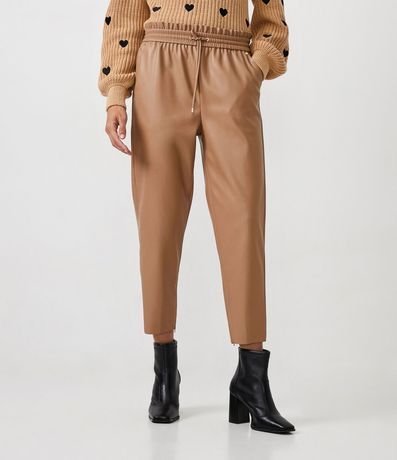 Pantalón Carrot en Material Sintético con Cintura Elastica 2