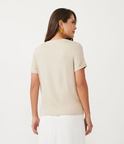 Blusa T-shirt en Viscosa con Bordado Follaje 3