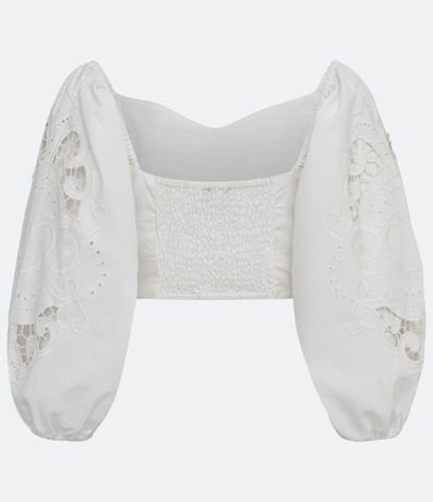 Blusa Corta en Algodón con Bordado y Manga Abullonada 7