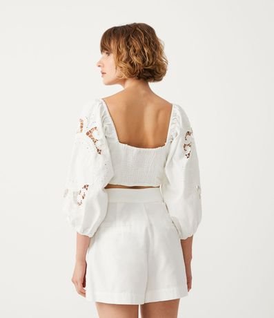 Blusa Corta en Algodón con Bordado y Manga Abullonada 4
