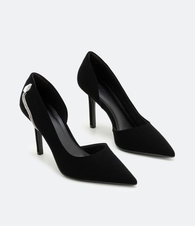 Zapato Scarpin con Recorte Interno y Detalle de Serpiente