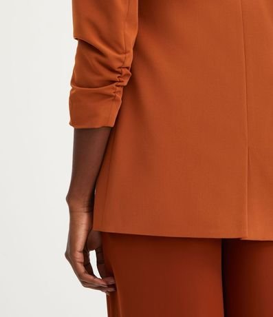 Blazer Alargado Sastrería en Crepe con Pliegas en los Puños 5