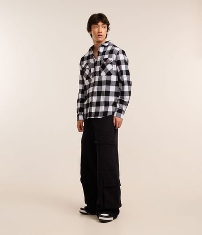 Camisa Regular en Franela de Cuadros y Manga Larga 2