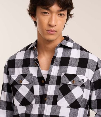 Camisa Regular en Franela de Cuadros y Manga Larga 3