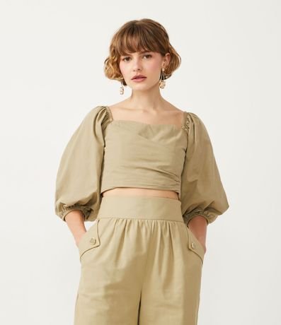 Blusa Cropped en Tricolina con Manga Abullonada y Lastex en la Espalda