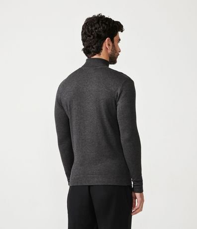 Buzo Slim Liso con Cuello Alto 3